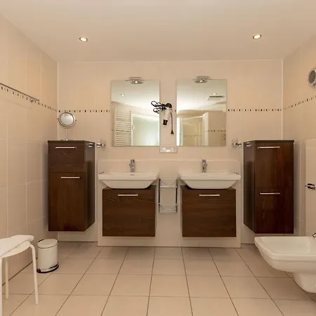 Villa-katharina-we-5-9965 Hotel *